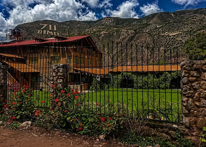 Piedra Wasi Urubamba