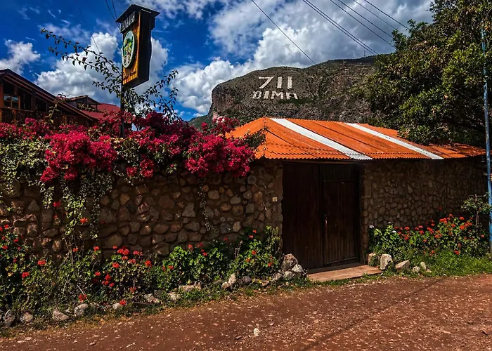 Piedra Wasi * Urubamba